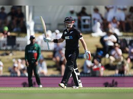 New Zealand Down Bangladesh In Second ODI Despite Soumya Sarkar's Superb Innings New Zealand Down Bangladesh In Second ODI Despite Soumya Sarkar's Superb Innings