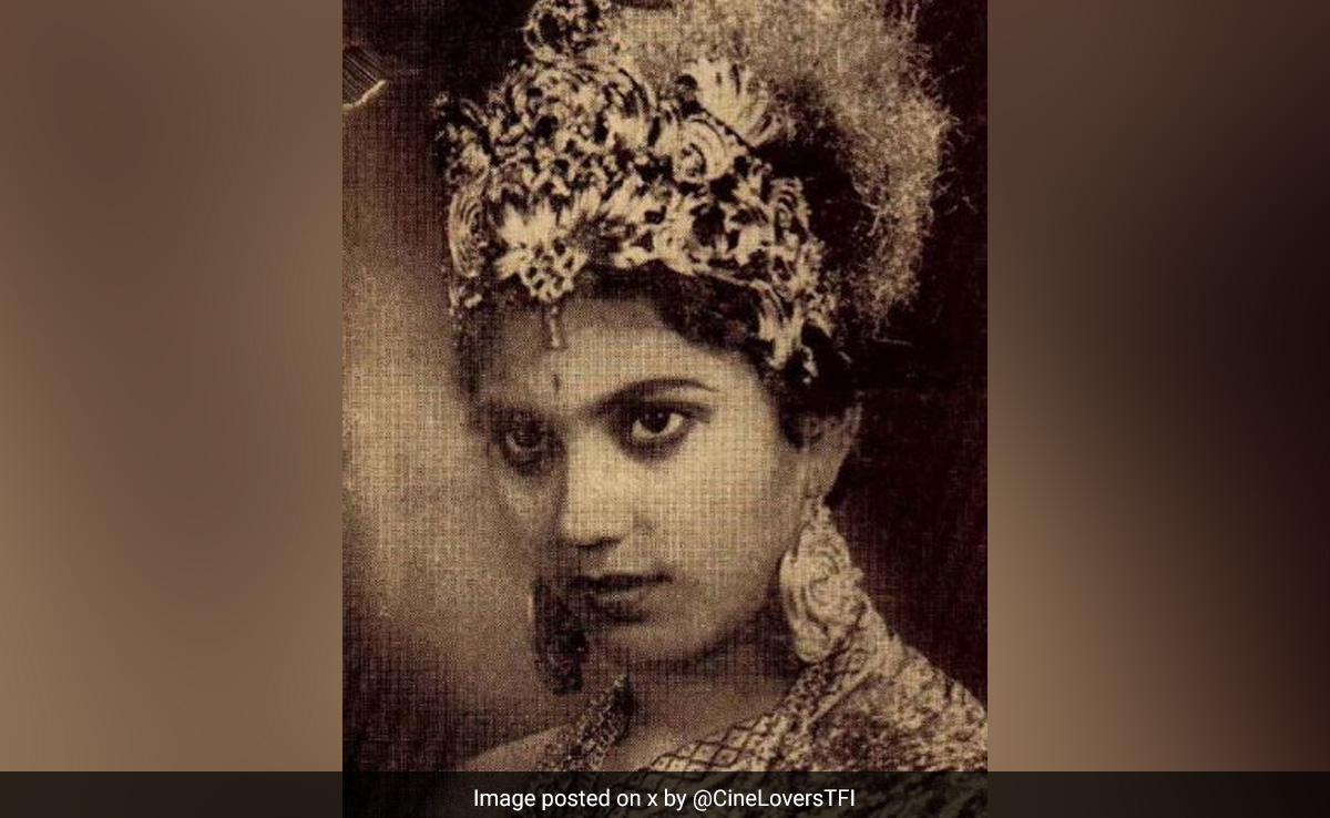 40s की इस पॉपुलर एक्ट्रेस को हुआ था शादीशुदा एक्टर से प्यार, अब एक बेटी हैं बॉलीवुड सुपरस्टार