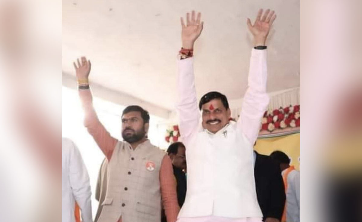 'जिसे बिठाना था उसे बिठाए नहीं, आप कैसे बैठ गए', किसान का जवाब सुन खुद सीएम यादव ने लगाए ठहाके