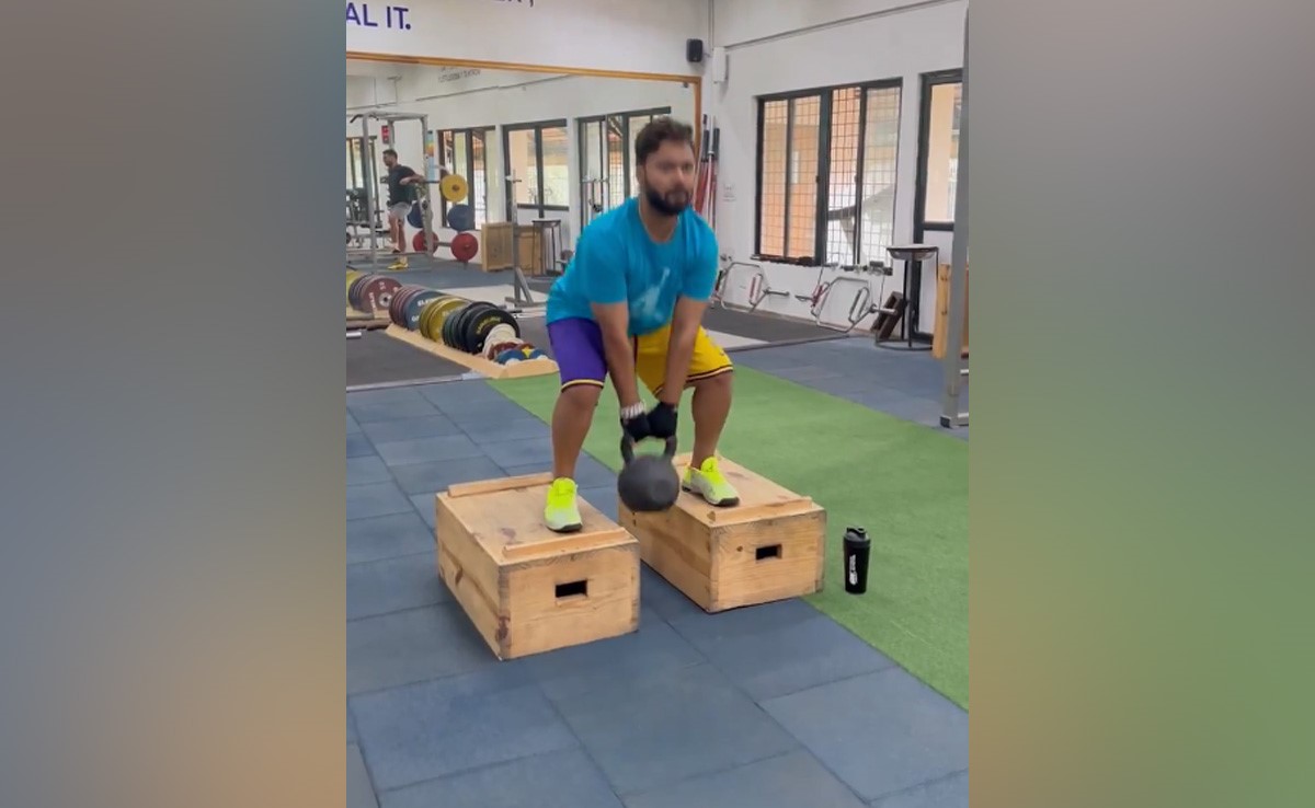 वापसी को बेकरार ऋषभ पंत, एक्सरसाइज़ करते हुए देखने के बाद यूज़र्स बोले- मैदान पर स्वागत है!