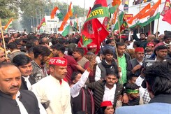 Congress, Samajwadi Party's Joint Protest In Lucknow Over Suspension Of MPs Congress, Samajwadi Party's Joint Protest In Lucknow Over Suspension Of MPs