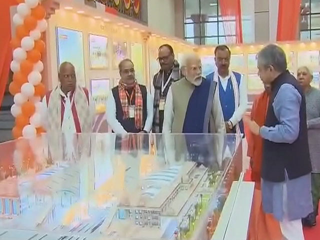PM Modi Inaugurates Revamped Railway Station In Ayodhya After Mega Roadshow