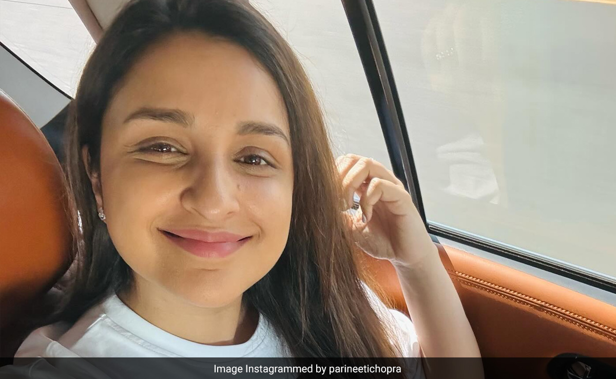 Parineeti Chopra "Hates Road Trips" But "Smiles". Here's Why