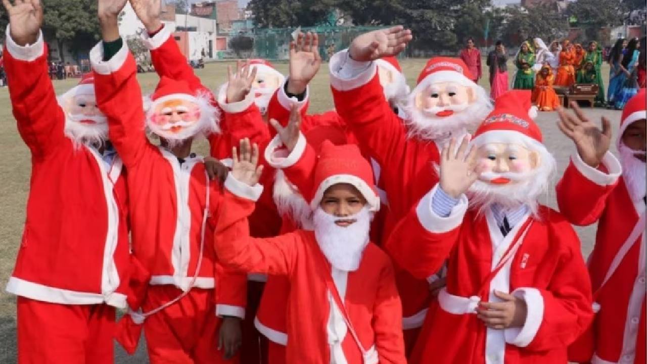 शाजापुर में बिना अभिभावकों की मंजूरी के बच्चों को बनाया सैंटा क्लॉज तो होगा एक्शन !