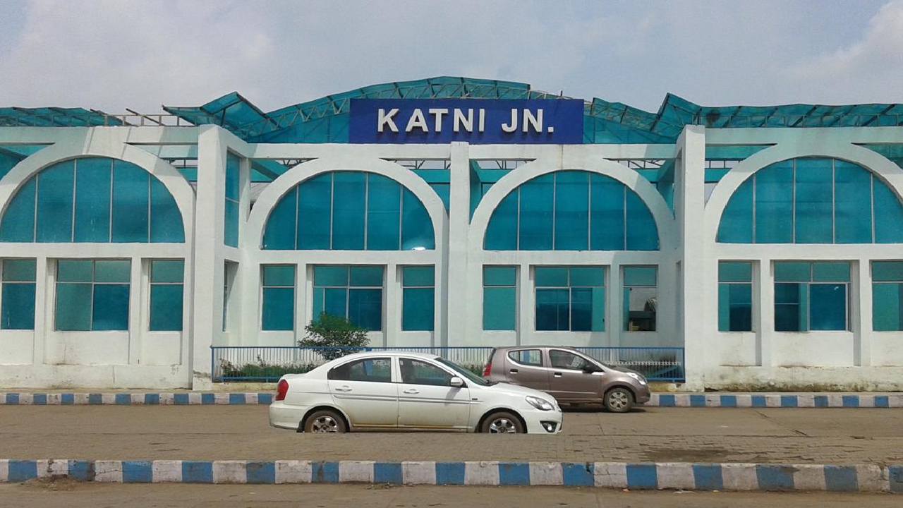 Rape in Train: मध्य प्रदेश में चलती मेमू ट्रेन में महिला से दुष्कर्म