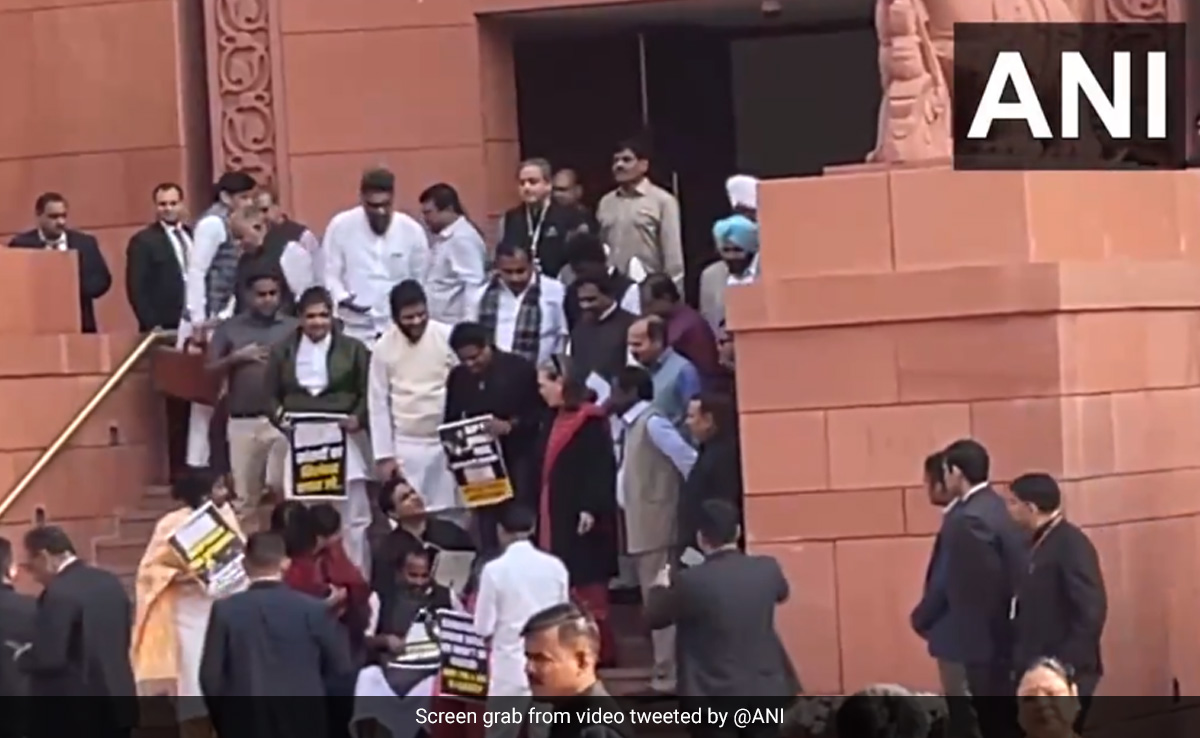 Opposition Protests MPs Suspension Over Parliament Security Breach