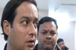 जयवर्धन सिंह ने पंडित जवाहर लाल नेहरू की फोटो हटाने पर जताया अफसोस जयवर्धन सिंह ने पंडित जवाहर लाल नेहरू की फोटो हटाने पर जताया अफसोस