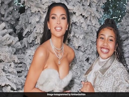 Kim Kardashian And North West's BTS Video Of Their Dual Makeup Session Is Mother-Daughter Beauty Goals Kim Kardashian And North West's BTS Video Of Their Dual Makeup Session Is Mother-Daughter Beauty Goals