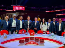 IPL Auction में पंजाब किंग्स को हुआ कन्फ्यूजन, शशांक सिंह को खरीदकर पछताए, फिर किया स्वागत IPL Auction में पंजाब किंग्स को हुआ कन्फ्यूजन, शशांक सिंह को खरीदकर पछताए, फिर किया स्वागत