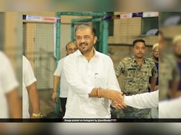 उच्च न्यायालयाने सुनील केदार यांची याचिका फेटाळली, राजकीय भवितव्य टांगणीला! उच्च न्यायालयाने सुनील केदार यांची याचिका फेटाळली, राजकीय भवितव्य टांगणीला!