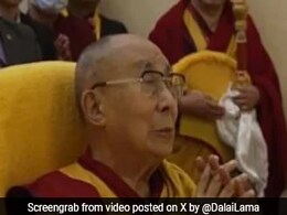 Dalai Lama Offers Prayers At Mahabodhi Temple In Bihar's Bodh Gaya Dalai Lama Offers Prayers At Mahabodhi Temple In Bihar's Bodh Gaya