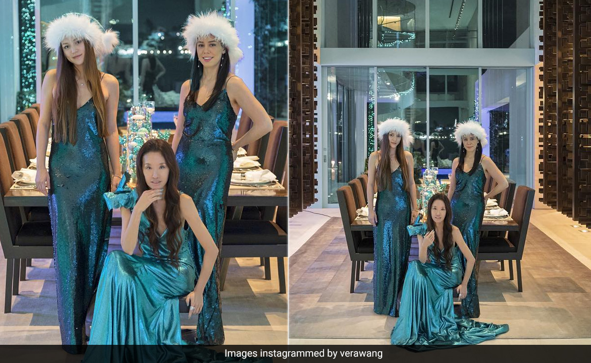 Vera Wang Twinning With Her Daughters Marked A Winning Christmas Moment