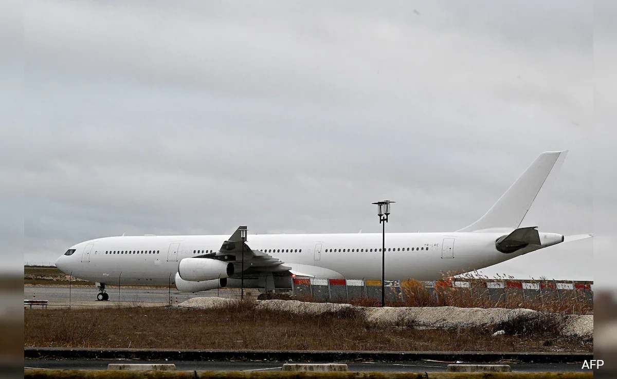 Plane Grounded In France With Indians Lands In Mumbai
