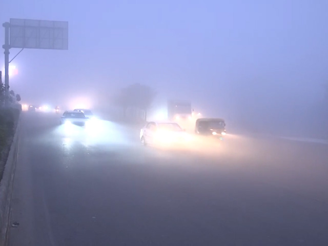 Dense Fog Across Delhi Hits Visibility, Advisory Issued For Fliers