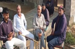 Karni Sena Protest: गोगामेड़ी को गोली मारने वाला आरोपी निकला सेना का जवान! Karni Sena Protest: गोगामेड़ी को गोली मारने वाला आरोपी निकला सेना का जवान!