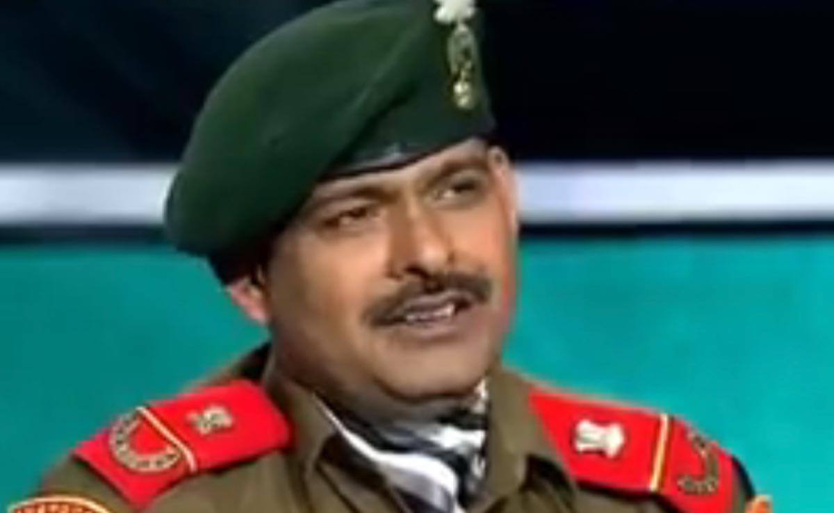 पाकिस्तानी सैनिकों ने गोलियों से शरीर छलनी कर दिया, दर्द को दोस्त बनाकर जवान ने दोस्तों की जान बचाई