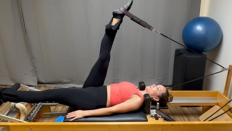 Celebrity Fitness Trainer Trains Dhvani Bhanushali And Shares Benefits On Pilates