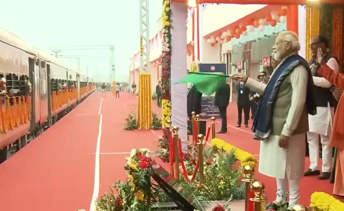 PM Modi Flags Off 2 Amrit Bharat, 6 Vande Bharat Trains In Ayodhya