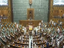 Parliament Session Updates: सुरक्षा में चूक को लेकर संसद में विपक्ष का हंगामा,  TMC सांसद पूरे सत्र के लिए सस्पेंड Parliament Session Updates: सुरक्षा में चूक को लेकर संसद में विपक्ष का हंगामा,  TMC सांसद पूरे सत्र के लिए सस्पेंड