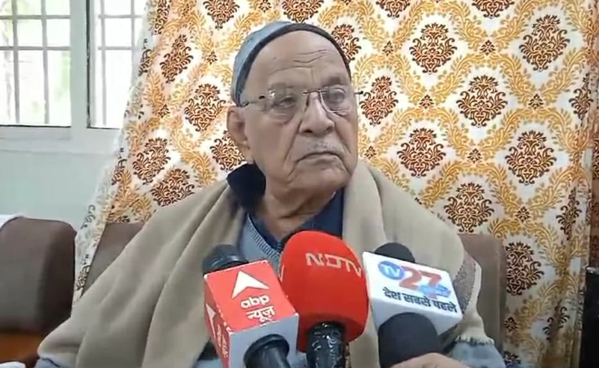 कतर की जेल में बंद नौसेना अधिकारी की सज़ा ए मौत उम्रकैद में बदली, भावुक हुए परिजन, PM मोदी को कहा 'शुक्रिया'