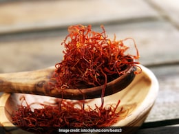 केसर का अर्क करता है चिंता, तनाव और डिप्रेशन को गायब, न्यूट्रिशनिष्ट पूजा मखीजा ने बताया कैसे केसर का अर्क करता है चिंता, तनाव और डिप्रेशन को गायब, न्यूट्रिशनिष्ट पूजा मखीजा ने बताया कैसे