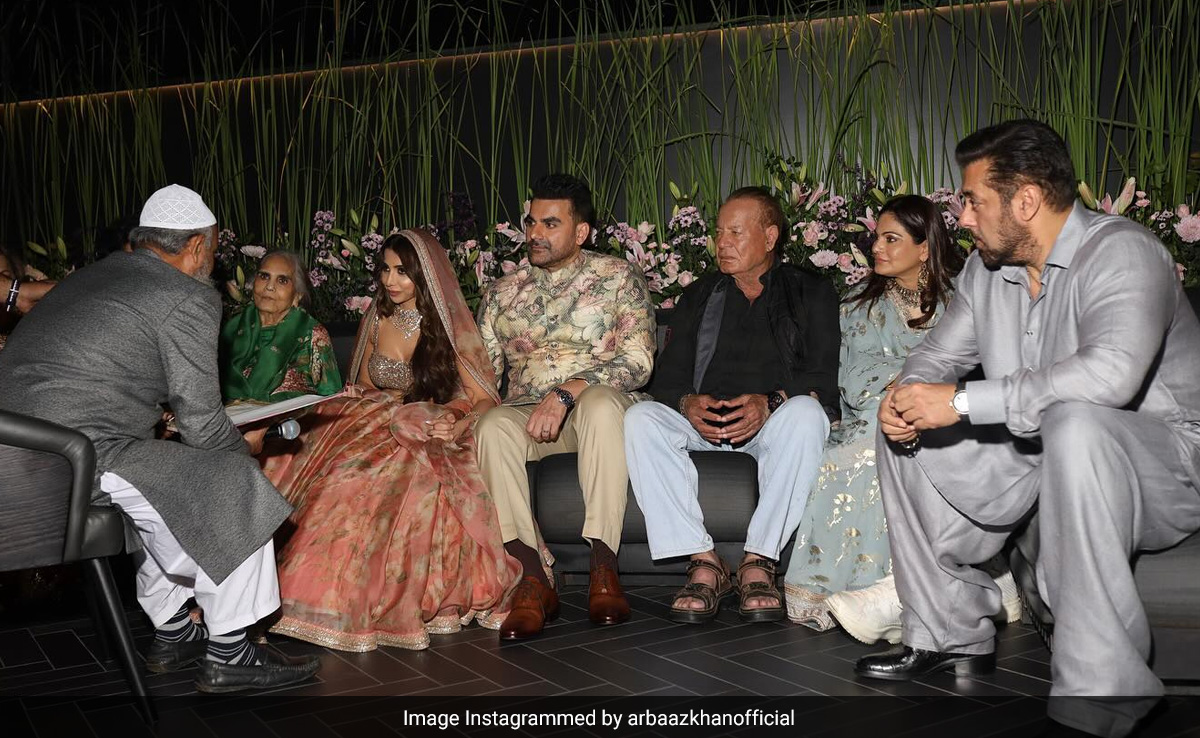 More Pics From Arbaaz And Shura Khan's Wedding Ceremony