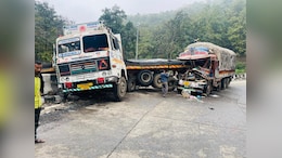 जबलपुर में खौफनाक हादसा...सरिया से भरे ट्रकों में हुई जोरदार टक्कर, मौके पर ड्राइवर की मौत