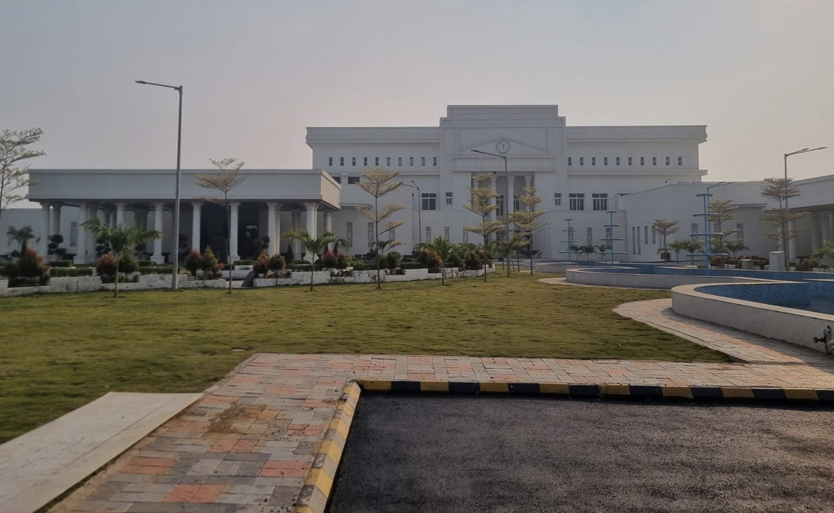 Happy New Year 2024: नए साल में नए बंगले में शिफ्ट होंगे छत्तीसगढ़ के मुख्यमंत्री और मंत्री, ऐसा है बंगला