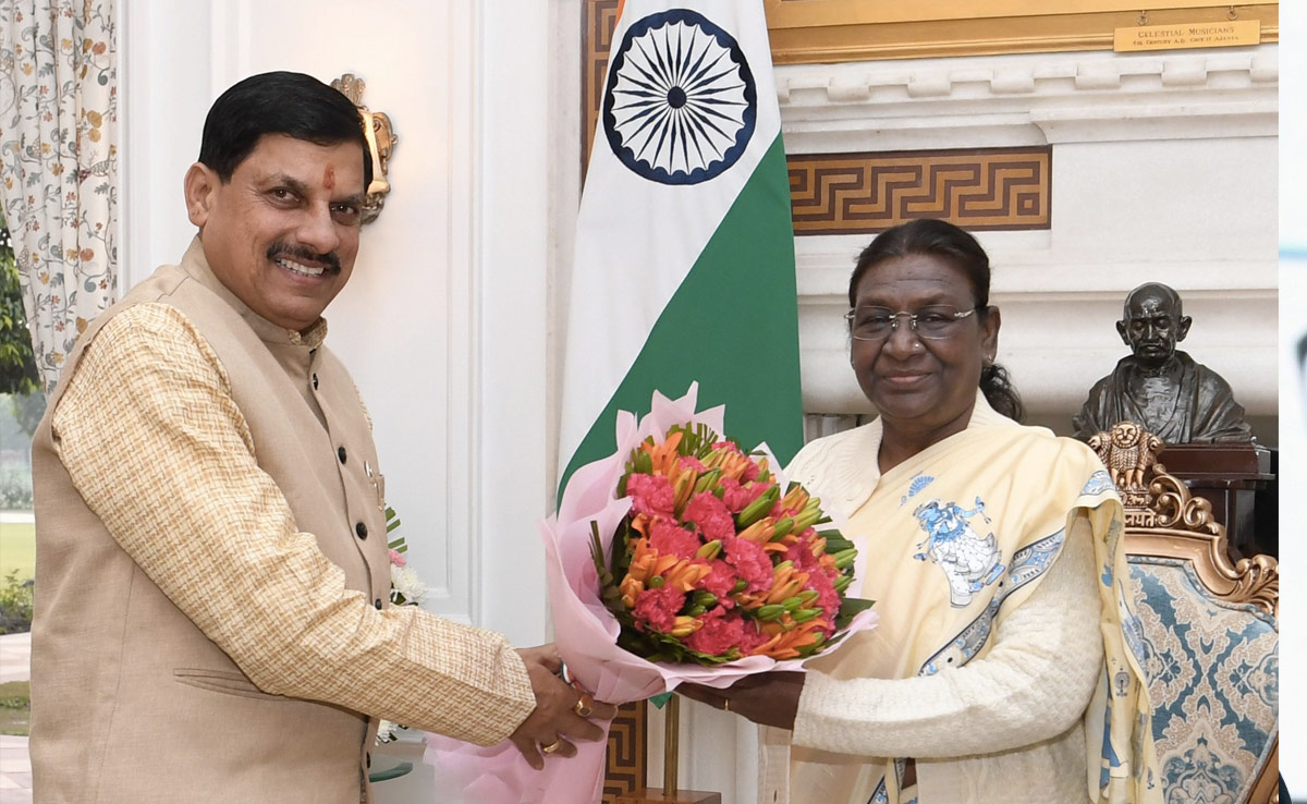 CM मोहन यादव ने की राष्ट्रपति द्रौपदी मुर्मू से मुलाकात, लोकसभा अध्यक्ष ओम बिरला ने दी शुभकामनाएं