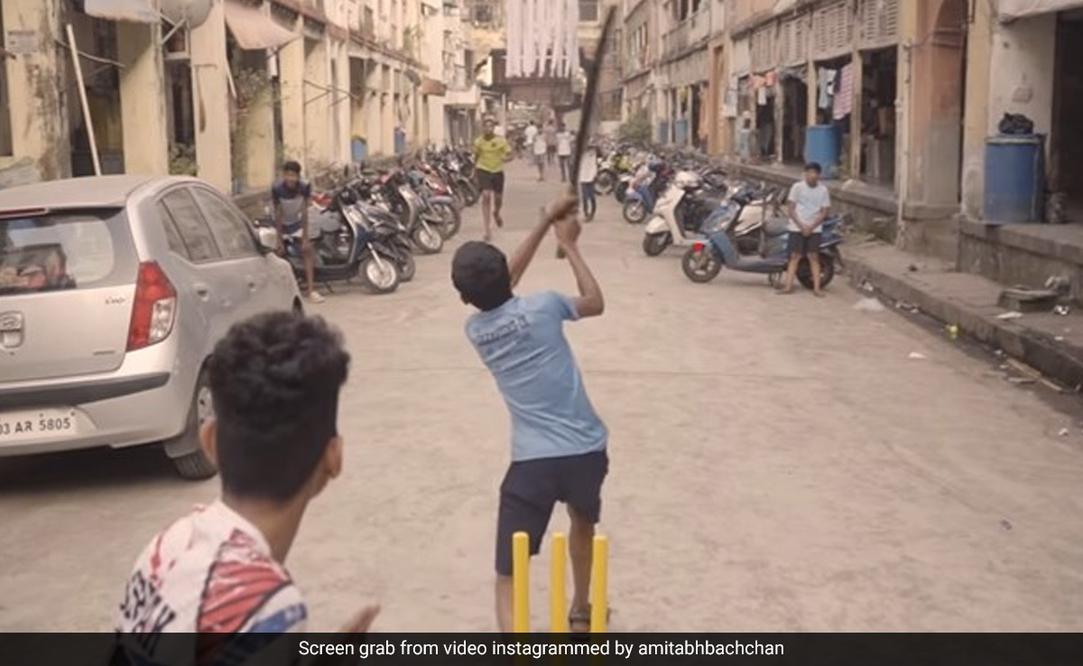 अमिताभ बच्चन ने दिखाई स्ट्रीट प्रीमियर लीग की झलक, अब गली मोहल्ले की टीमों में होगी टक्कर