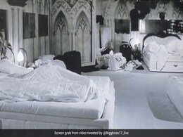 Bigg Boss 17: कंबल के अंदर छिपकर अभिषेक कुमार ने किया खानजादी को किस, वायरल हो रहा वीडियो Bigg Boss 17: कंबल के अंदर छिपकर अभिषेक कुमार ने किया खानजादी को किस, वायरल हो रहा वीडियो