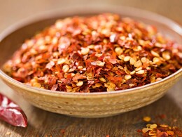 Red Chilli Flakes: आप भी मार्केट से खरीदते हैं चिल्ली फ्लेक्स? घर पर ऐसे करें तैयार... Red Chilli Flakes: आप भी मार्केट से खरीदते हैं चिल्ली फ्लेक्स? घर पर ऐसे करें तैयार...