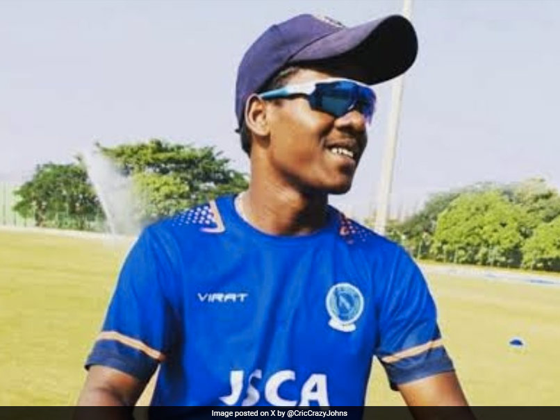 Who is Robin Minz: कौन है रॉबिन मिंज, IPL में खेलने वाले पहले आदिवासी क्रिकेटर बनेंगे, ऑक्शन में 3.6 करोड़ में बिके