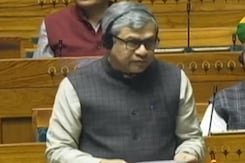 टेलीकम्यूनिकेशन बिल को लोकसभा में किया गया पेश टेलीकम्यूनिकेशन बिल को लोकसभा में किया गया पेश