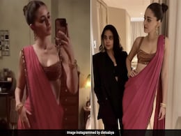 Ananya Panday's Red Revenge <i>Saree</i> From <i>Kho Gaye Hum Kahan</i> Can Kiss The Haters Goodbye Ananya Panday's Red Revenge <i>Saree</i> From <i>Kho Gaye Hum Kahan</i> Can Kiss The Haters Goodbye
