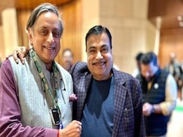 संसद में हंगामे के बीच शशि थरूर और नितिन गडकरी का दिखा 'याराना', कांग्रेस MP ने  इस बात के लिए कहा शुक्रिया संसद में हंगामे के बीच शशि थरूर और नितिन गडकरी का दिखा 'याराना', कांग्रेस MP ने  इस बात के लिए कहा शुक्रिया