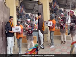 शख्स ने जताई Hot बनने की इच्छा! Swiggy Instamart ने ये गिफ्ट देकर पूरी की ख्वाहिश, वायरल हुआ Video शख्स ने जताई Hot बनने की इच्छा! Swiggy Instamart ने ये गिफ्ट देकर पूरी की ख्वाहिश, वायरल हुआ Video