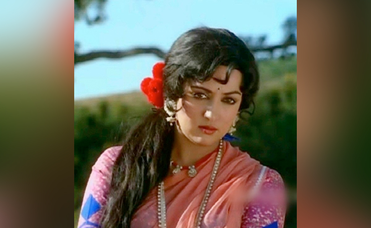 हेमा मालिनी ने जब संजीव कुमार को करवाया बाहर, शत्रुघ्न सिन्हा ने मारी बाजी, फिल्म ने कर डाली थी 5 गुना ज्यादा कमाई