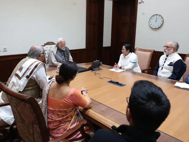 Mamata Banerjee Meets PM Modi In Delhi Over Bengal's Pending Dues