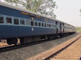 ट्रेन 9 घंटे लेट थी, शख्स को कैब से तय करना पड़ा लंबा सफर, बताया कितना हुआ नुकसान, लोगों ने बताए अपने किस्से ट्रेन 9 घंटे लेट थी, शख्स को कैब से तय करना पड़ा लंबा सफर, बताया कितना हुआ नुकसान, लोगों ने बताए अपने किस्से