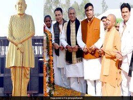 Eye On Jat Votes, Yogi Adityanath Unveils Chaudhary Charan Singh's Statue Eye On Jat Votes, Yogi Adityanath Unveils Chaudhary Charan Singh's Statue