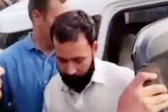 Parliament Security Breach: आरोपियों के जले हुए फोन के अवशेष FSL जाँच के लिए भेजे जाएंगे Parliament Security Breach: आरोपियों के जले हुए फोन के अवशेष FSL जाँच के लिए भेजे जाएंगे