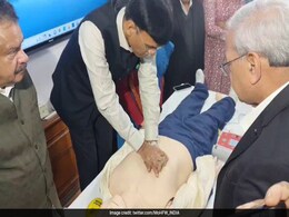 Watch: Heart Attack Cases On The Rise, Health Minister Gets CPR Training Watch: Heart Attack Cases On The Rise, Health Minister Gets CPR Training