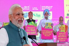 Rajasthan Election 2023: मोदी मैजिक के सामने क्यों  फीकी पड़ी गहलोत की गारंटी? Rajasthan Election 2023: मोदी मैजिक के सामने क्यों  फीकी पड़ी गहलोत की गारंटी?