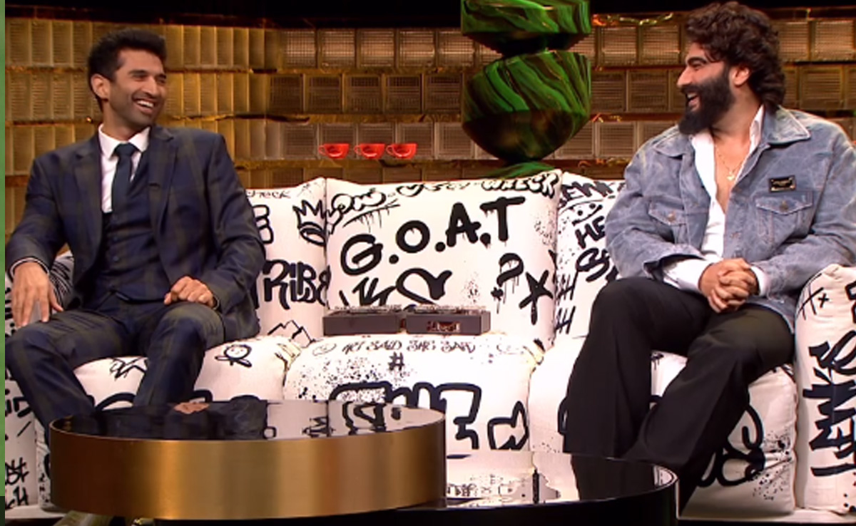 <i>Koffee With Karan 8</i>: Arjun Kapoor Helpfully Answers Ananya-Shraddha Zinger For Aditya Roy Kapur