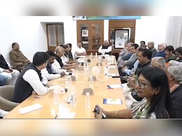 In First Post-Poll Huddle, Opposition Meets At Mallikarjun Kharge's Home In First Post-Poll Huddle, Opposition Meets At Mallikarjun Kharge's Home
