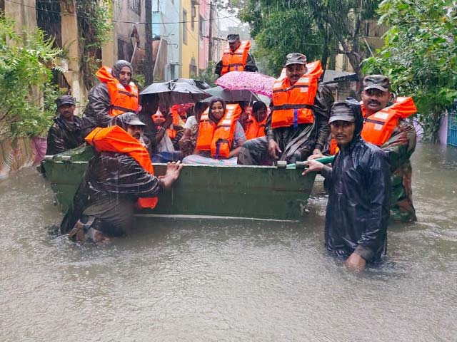 Roads Turn Into Rivers, Cars Submerged As Rain Batters Chennai