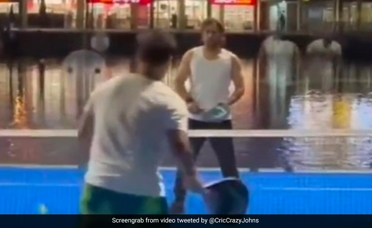 दुबई में Rishabh Pant ने MS Dhoni के साथ खेला टेनिस, देखकर फैन्स हुए गदगद, वायरल हुआ Video