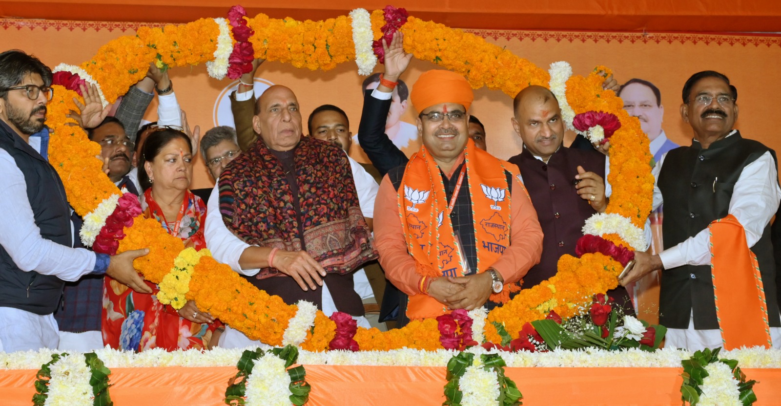 Swearing In Ceremony: मनोनीत सीएम भजनलाल शर्मा की राजतिलक तैयारी, शपथ ग्रहण समारोह के लिए ट्रैफिक में बड़ा बदलाव Swearing In Ceremony: मनोनीत सीएम भजनलाल शर्मा की राजतिलक तैयारी, शपथ ग्रहण समारोह के लिए ट्रैफिक में बड़ा बदलाव