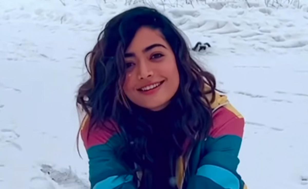 Just Rashmika Mandanna Vibing To <i>Animal</i> Song <i>Kashmir</i> In The Snow